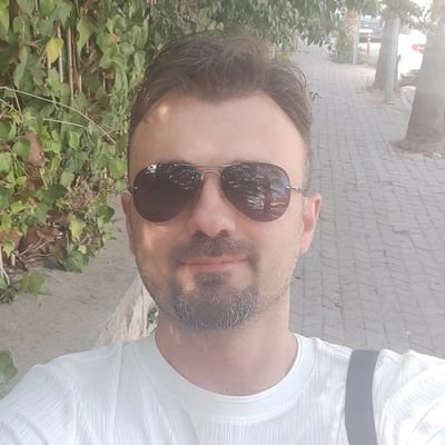 Araf4207's profile picture. Alt tarafı bir çiçek koklayıp,bir hayvan sahiplenip,bir kaç insan tanıyıp,sevip gidecektik bı dünyadan.Nasıl kötü bir zamana denk geldi ömrümüz...