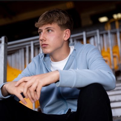 seblochhead's profile picture. @wolves