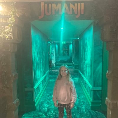middle aged , 6 yr old daughter who keeps me on my toes, love most sports life is good https://t.co/OHAscsOmb0