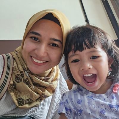 Bismillahirrahmanirrahin Istri dan Amma yang baik 😊