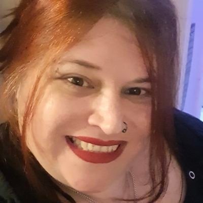 Diploma in Professional Legal Practice@The Uni of Edin. Bachelor of Laws/Honours Graduate at Napier Uni.
Writer/The Teacher lorrainefotheringham/amazon.co.uk