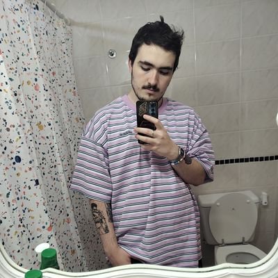 Hincha de Quilmes, estudiante de periodismo deportivo e intento de diseñador gráfico (no me pidan mucho)