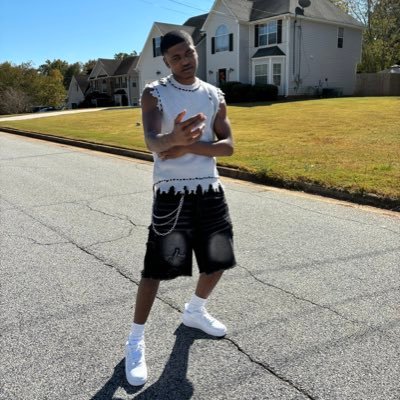 IM THE GIFTED ONE 🙌🏾 The wining child 💰 get money live life 🗣 ig:luhzaydadon
