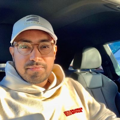 fitzhanhan's profile picture. Investor #TSLA, Sustainability