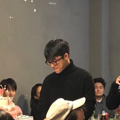 momordinarydays's profile picture. 