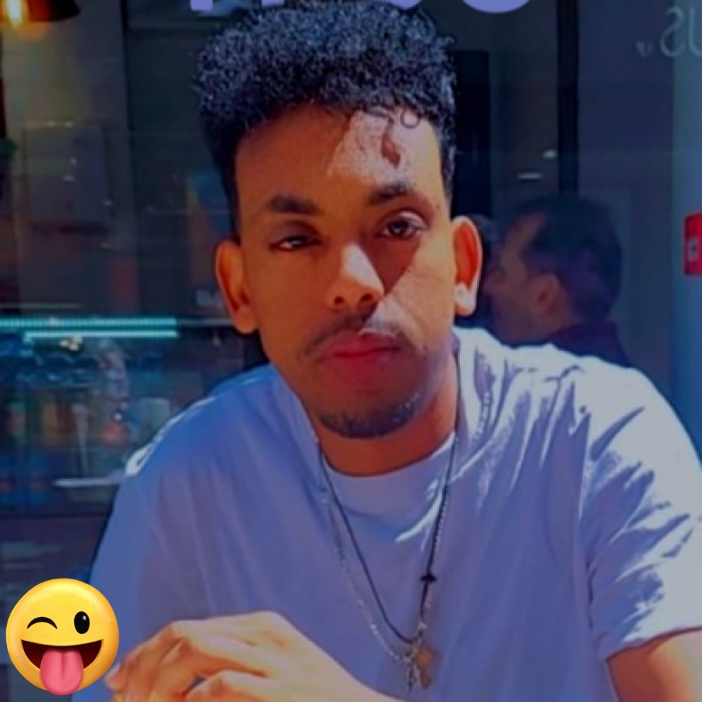 Million480472's profile picture. 