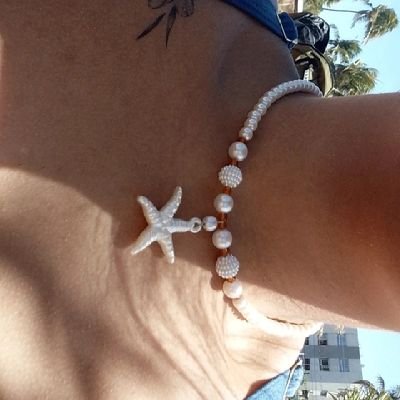 fefedojk's profile picture. Vivendo e aprendendo 💫
2/10📚🥼⚕️.