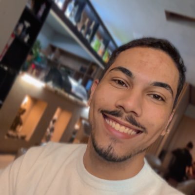 rogeriopBR's profile picture. 📍Proprietário da GRA Marketing, Social Media e CEO da @GamingLabBR 🕹 e @Tech_LabBR🧪 | Acadêmico de Direito⚖️ | Produtor de conteúdo🎥| Fotografia e Games🎮