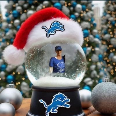 lisabattenfield's profile picture. Liked the Lions before it was cool 🦁