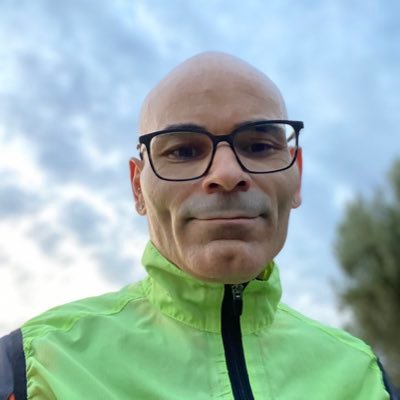 Simeone_'s profile picture. 