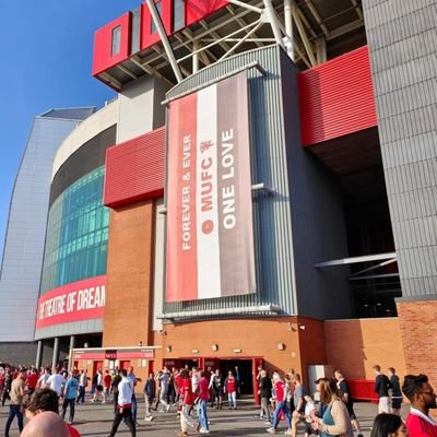 32 pro decorater. Man United, Ranger's, Lancashire, England cricket