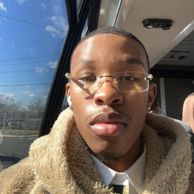 Noahwadeeee's profile picture. 1876🐾|