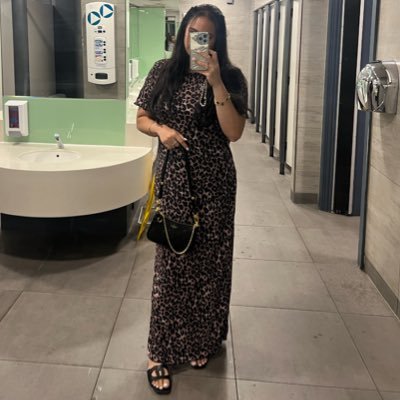 komxl1's profile picture. 