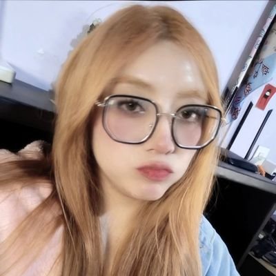 Maliinosky's profile picture. 