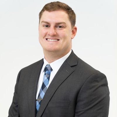 Football Coach @ToledoCCHS_FB ☘️Baseball Coach @CCHSIrishBSBL ☘️ | MBA @NMU_Football 🔰 ‘24|🦅@BG_Football ‘23🔸| Business Teacher @centralcatholic ‘19☘️