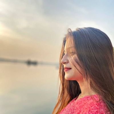 p_ihu_'s profile picture. 