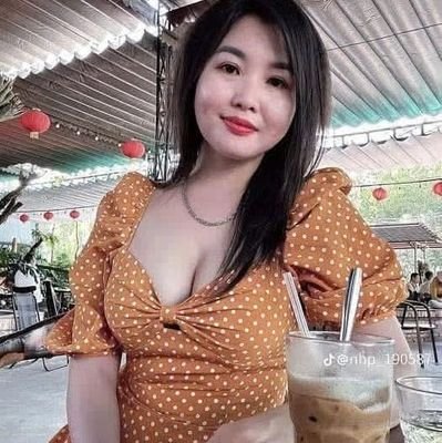 NguyenThiCam10's profile picture. DDAI