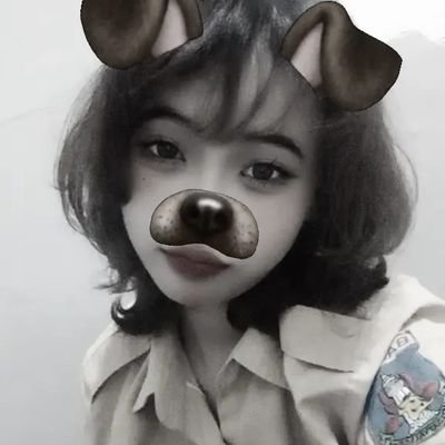 FadilaNazl35727's profile picture. 