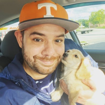 Sofooo's profile picture. Queer. Southern. Guatemalan. Pluviophile. I worship Tennessee football(Titans, Vols), Beyoncé, and the downfall of the patriarchy. Stay blessed.