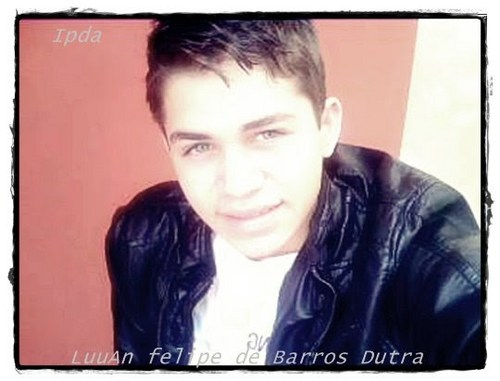 (Eu Queero é Curtii...)
          ...
[ Enquantoo Possoo...]

I Love   UR ...