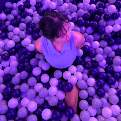 diaanakd's profile picture. thalassophile🧜🏻‍♀️ astrophile✨