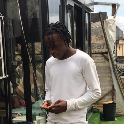 just a lil boy tryna make it I always wish to inspire hope all I do is hope,pray and make music 🎙