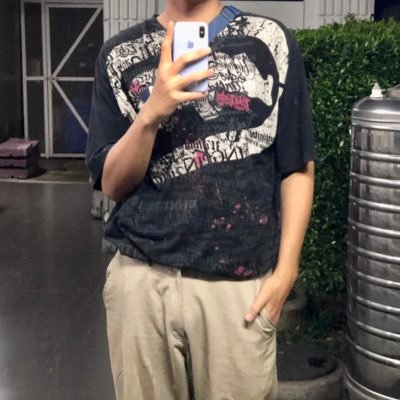 curse5556's profile picture. ไม่แนะนำตัวเอง ไม่มีรูป ไม่มีมารยาท เชิญที่อื่นได้เลยนะครับ