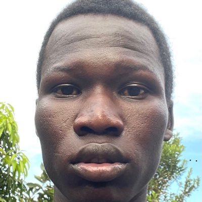 bee_dhally's profile picture. Simple and determined