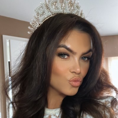 laurajackson_xo's profile picture. 