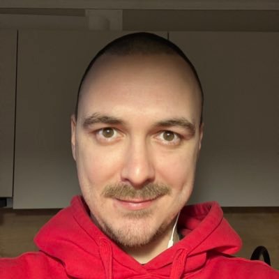 attenshon's profile picture. Maker, English tutor, blogger