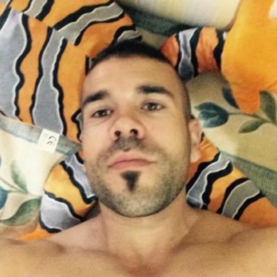 Tryfux's profile picture. #SAGITARIO sencillamente, se deja atrapar. Su vida loca se frena para empezar una vida estable. Leales y fieles 100% confia en ellos.