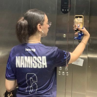 ex content creator for @twaregesports 👉 twitch: namissaaa ✨ instagram: namissaaa_ ✨ discord: _namissa