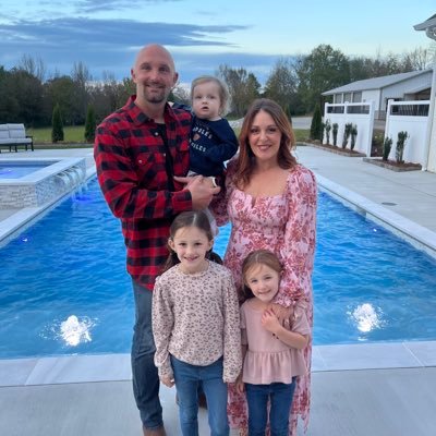 patrickc_16's profile picture. husband, father, Womens soccer coach at Pearl High School, lover of futbol, gator fan,fantasy football guru
