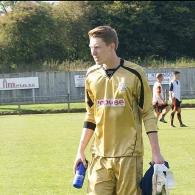 Small time goalkeeper and UEFA B qualified GK Coach.
If you're not playing to win, why are you playing?