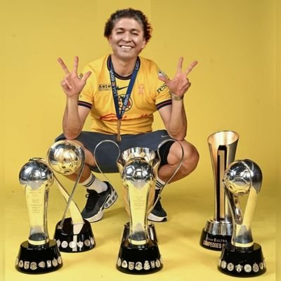 🦅💛DEL AME TODA LA VIDA💛🦅
⭐️🏆1️⃣6️⃣ VECES CAMPEÓN 🏆⭐️
✨️ TR🏆CAMP3️⃣ÓN H🏆STÓRICO ✨️