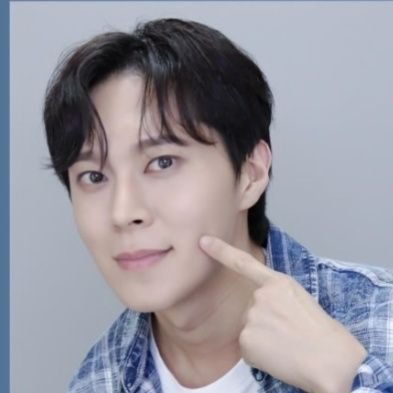 뮤덕계정
본진은 햊님 🌞 이지만(히준밴이 입주했어요🥰) 마음에 방이 많아요♡
관극할수록 느는건 나뿐인가..