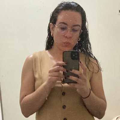 laysa_bn's profile picture. pois é