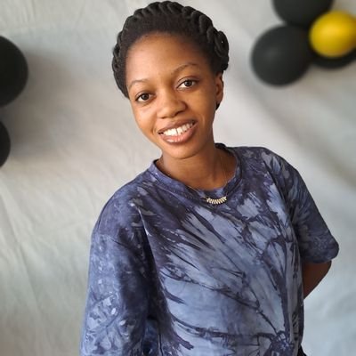 FasolaRuth01's profile picture. Content creator | Poet | Midwifery Student | Learning Front-End Dev | #100DaysOfCode | Future Dev in Scrubs
