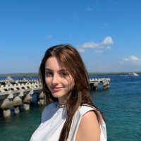 Vina (@agreg0816) 's Twitter Profile