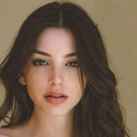 Vivian (@vivian1202100) 's Twitter Profile