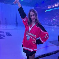 Emily💕||LIFE IS A BEACH😘||DANIEL NEXT MONTH! (@emilyhsweet24) Twitter profile photo