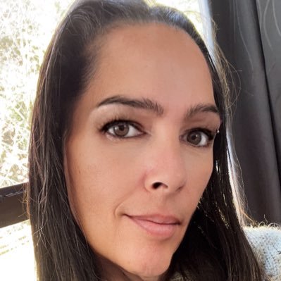 NickyNooNix's profile picture. StandAloneButStandStrong