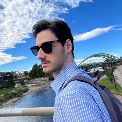 JulinFerrer's profile picture. Politólogo Universidad EAFIT/

                                      Maestrante Economía Aplicada EAFIT
