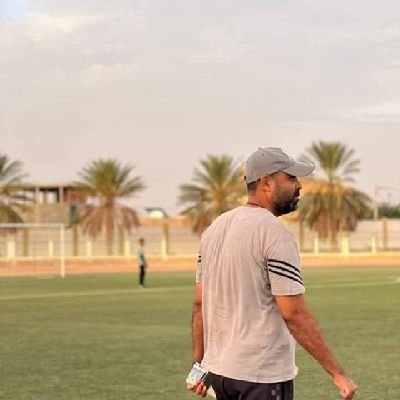 ممدرب لياقة بدنية تونسي🇹🇳 حاصل شهادة الماجيستار في الاعداد البدني والذهني وديبلوم معد بدني فدرالي في كرة القدم ومدرب كرة قدم للتواصل على الواتس 0021693184966