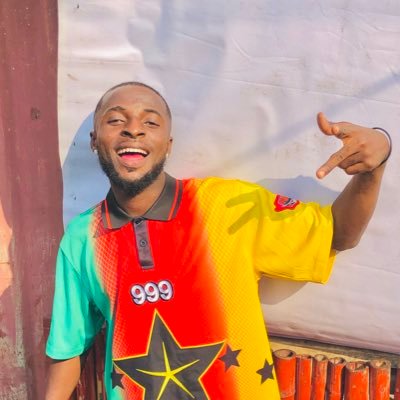 Berrification00's profile picture. longing for a glorious day…🤍 Gunners Till infinity ❤️ man Like Berry ⭕️ BERRIFICATION✌️ YBNL lawa..#Proudly Funiture 🔨🥰❤️