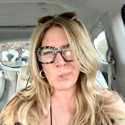 denisecmichaels's profile picture. 