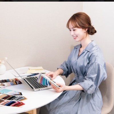 miiku_X's profile picture. 本業しながら安心安全な副業やってます 副業初心者🙆‍♀️ 本気で稼ぎたい！って方 "稼げるまで"サポート致します ⭐️ お問い合わせお待ちしています 🙆‍♀️💕 バレー / 野球観戦 / 音楽鑑賞