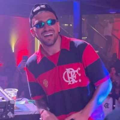 Quisera ser imortal pra viver a glória eterna do flamengo ❤️🖤