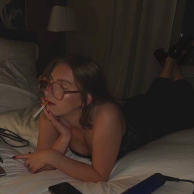 elichmn's profile picture. la certitude est l’ennemi mortel de la tolérance