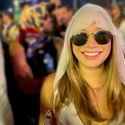 nesse perfil só se fala de Futebol, eletrônica e algumas reclamações ai